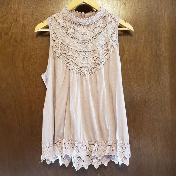 Xhilaration sleeveless top - Picture 1 of 7